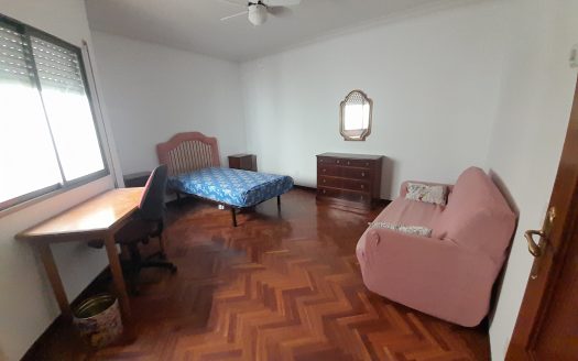 Habitaciones Chicas, Ciudad Real Capital.