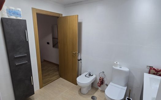 Habitación Ático Dúplex en Albacete Capital.